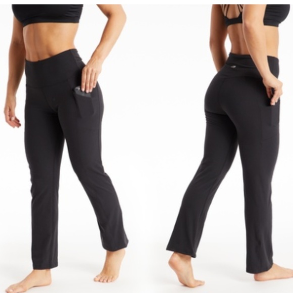 Marika | Pants u0026 Jumpsuits | Marika Yoga Pants With Key Pocket Size Xl |  Poshmark